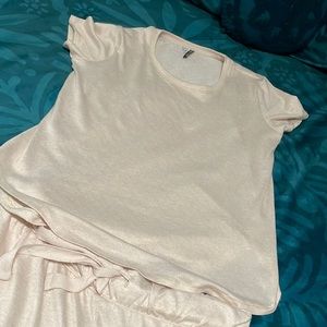 Medium soft pink fresh pajama set pajama pants with pockets  short sleeved